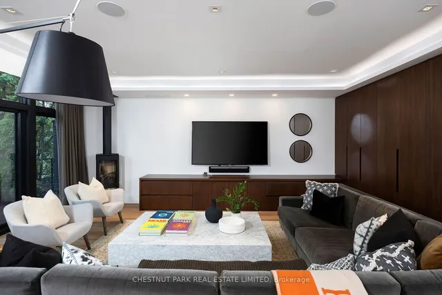Property image - 19 Woodlawn Ave