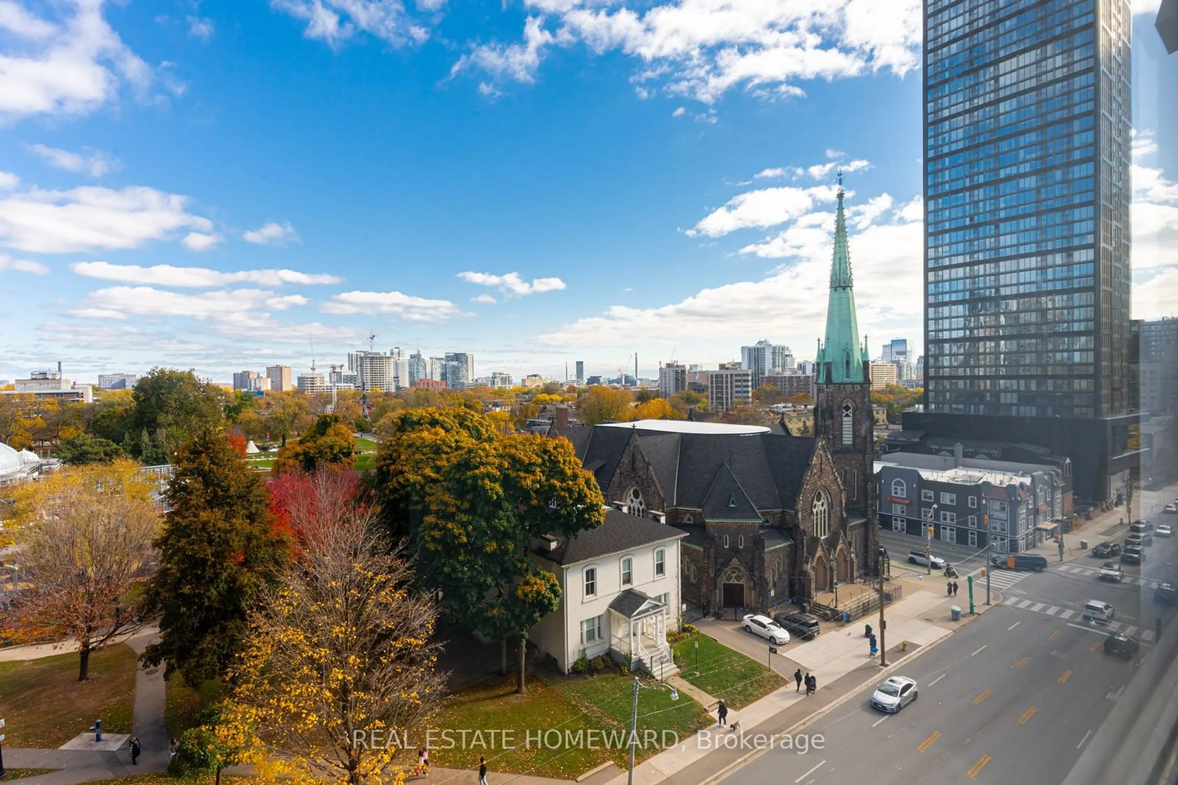 A pic from outside/outdoor area/front of a property/back of a property/a pic from drone, city buildings view from balcony for 298 Jarvis St #804, Toronto Ontario M5B 2M4