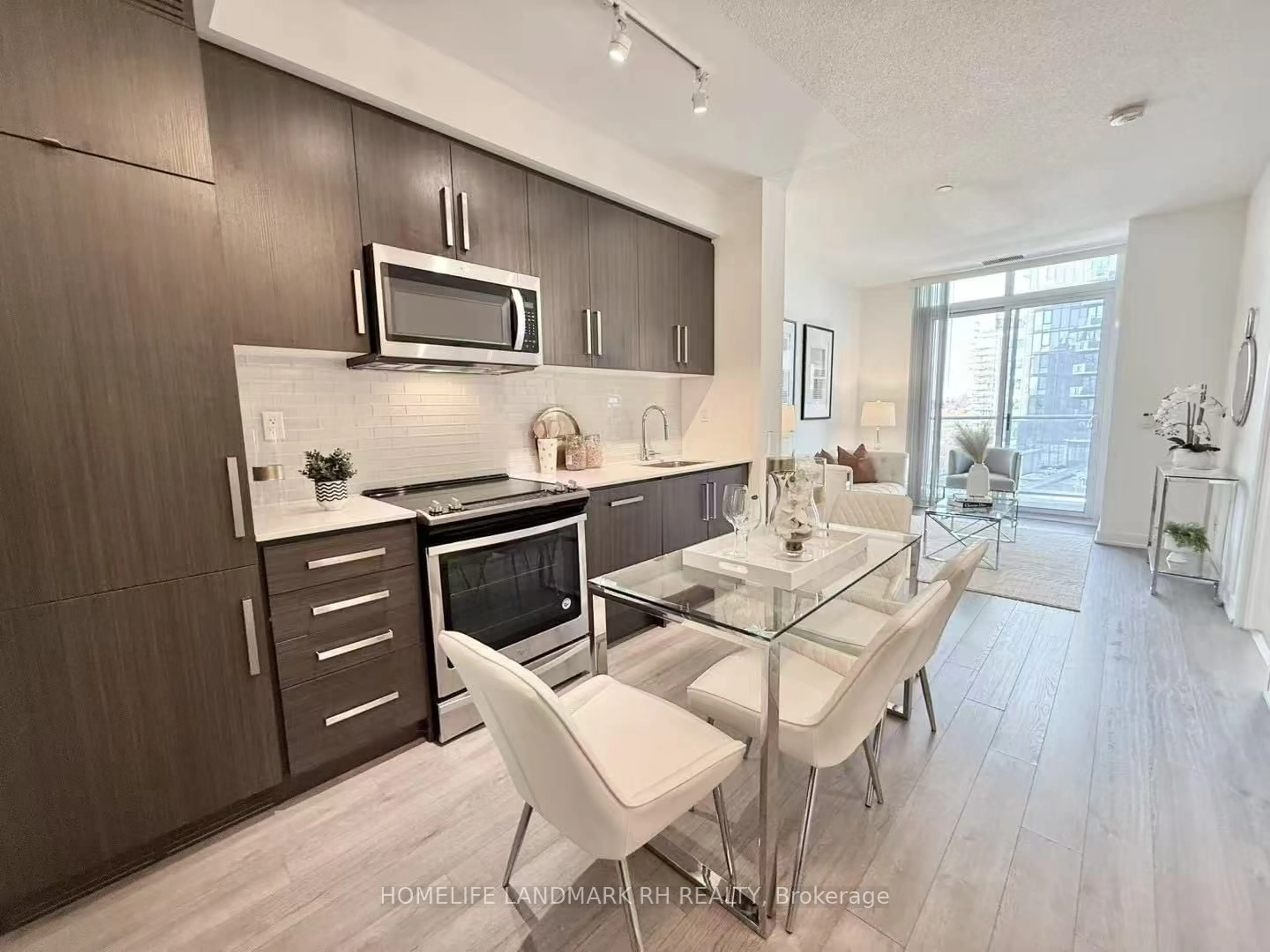 Open concept kitchen, unknown for 5180 Yonge St #403, Toronto Ontario M2N 5P6