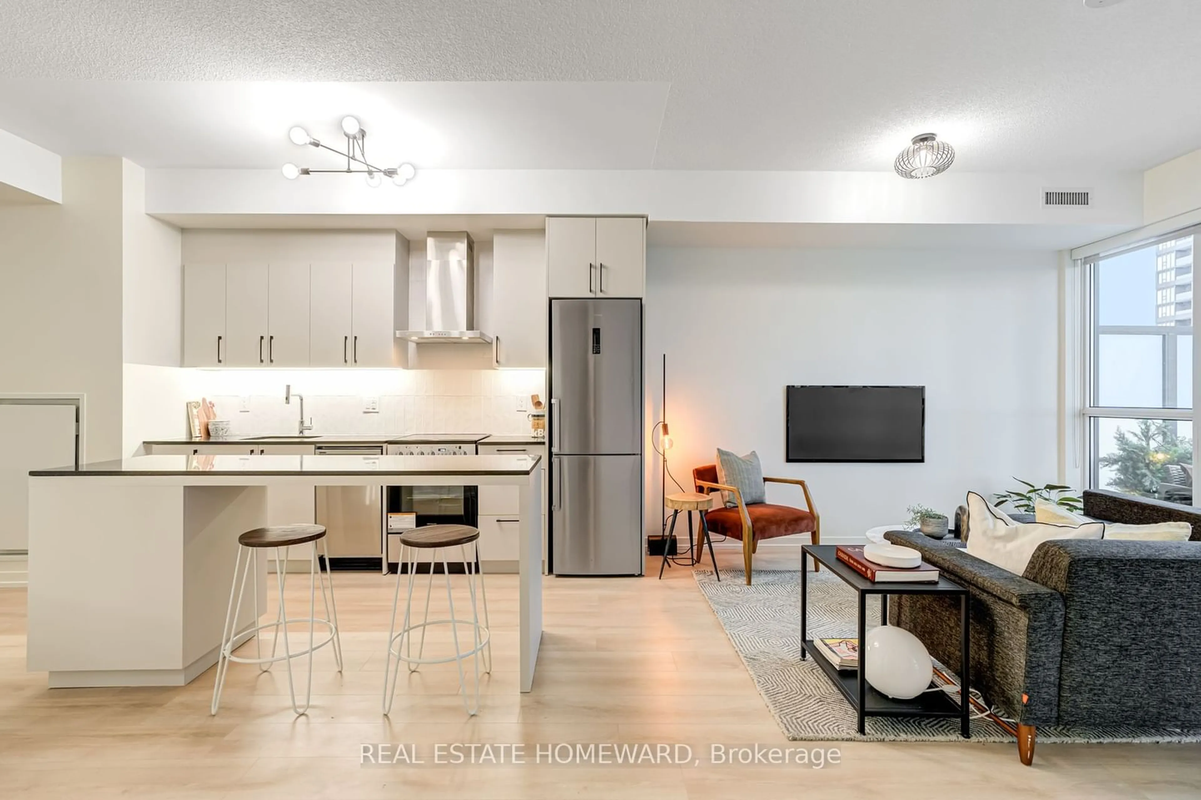 Open concept kitchen, unknown for 51 East Liberty St #1207, Toronto Ontario M6K 3P8