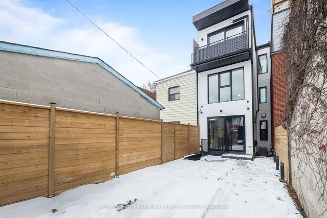 Additional property image - 121 Major St