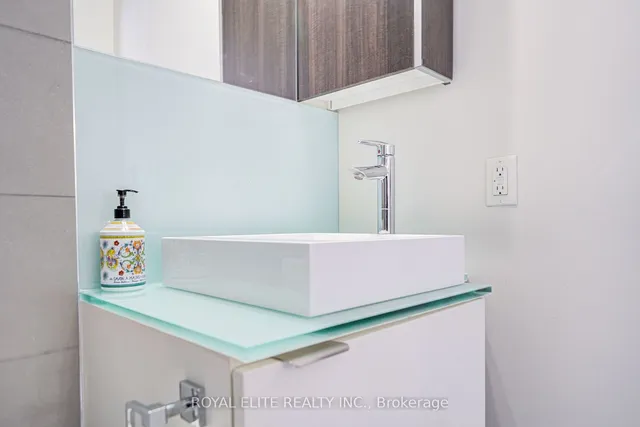 Additional property image - 300 Front St Unit 3403
