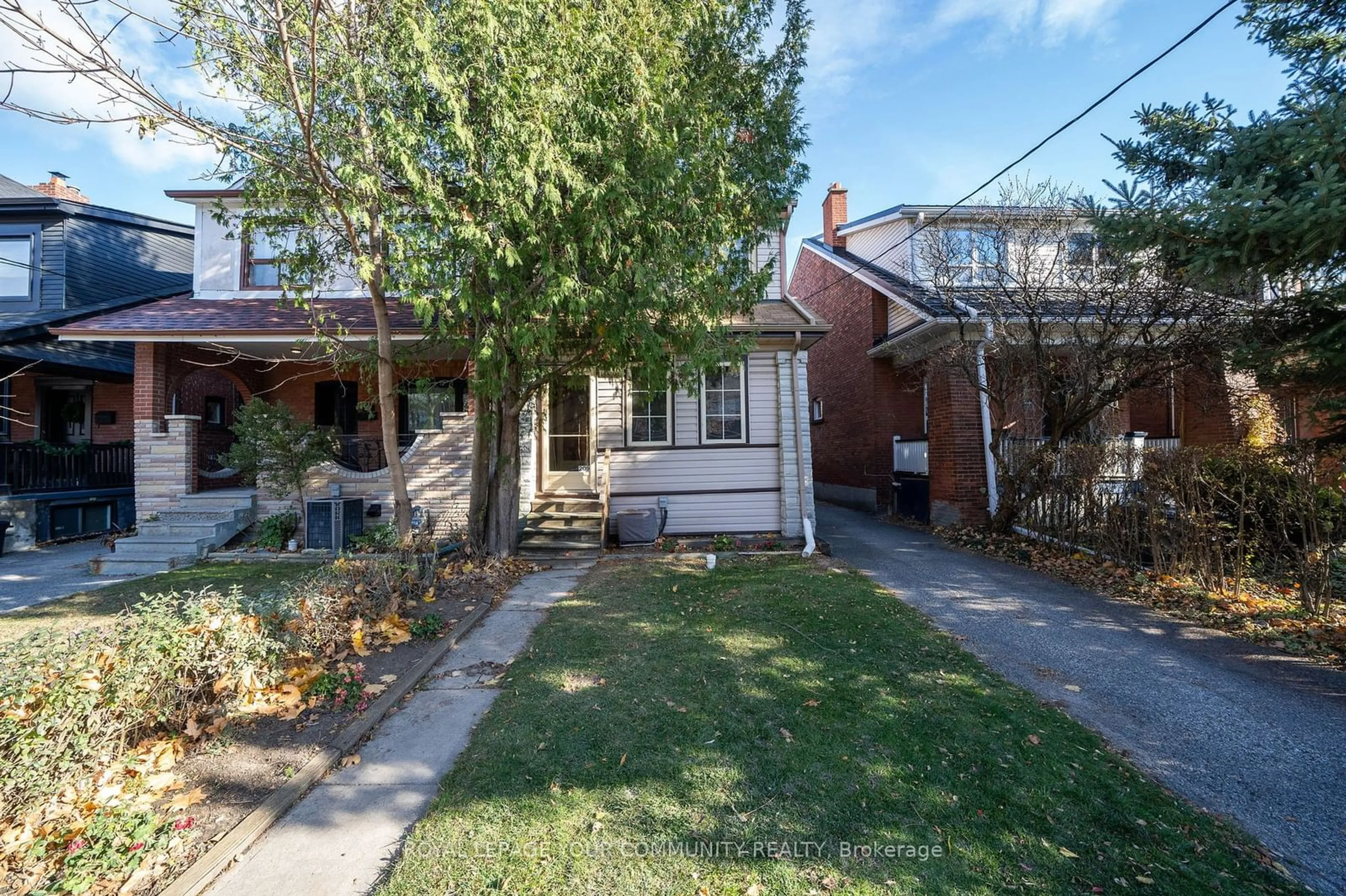 Home with brick exterior material, street for 209 Westmount Ave, Toronto Ontario M6E 3M6