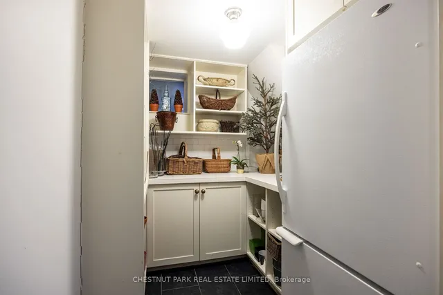Additional property image - 35 South Dr