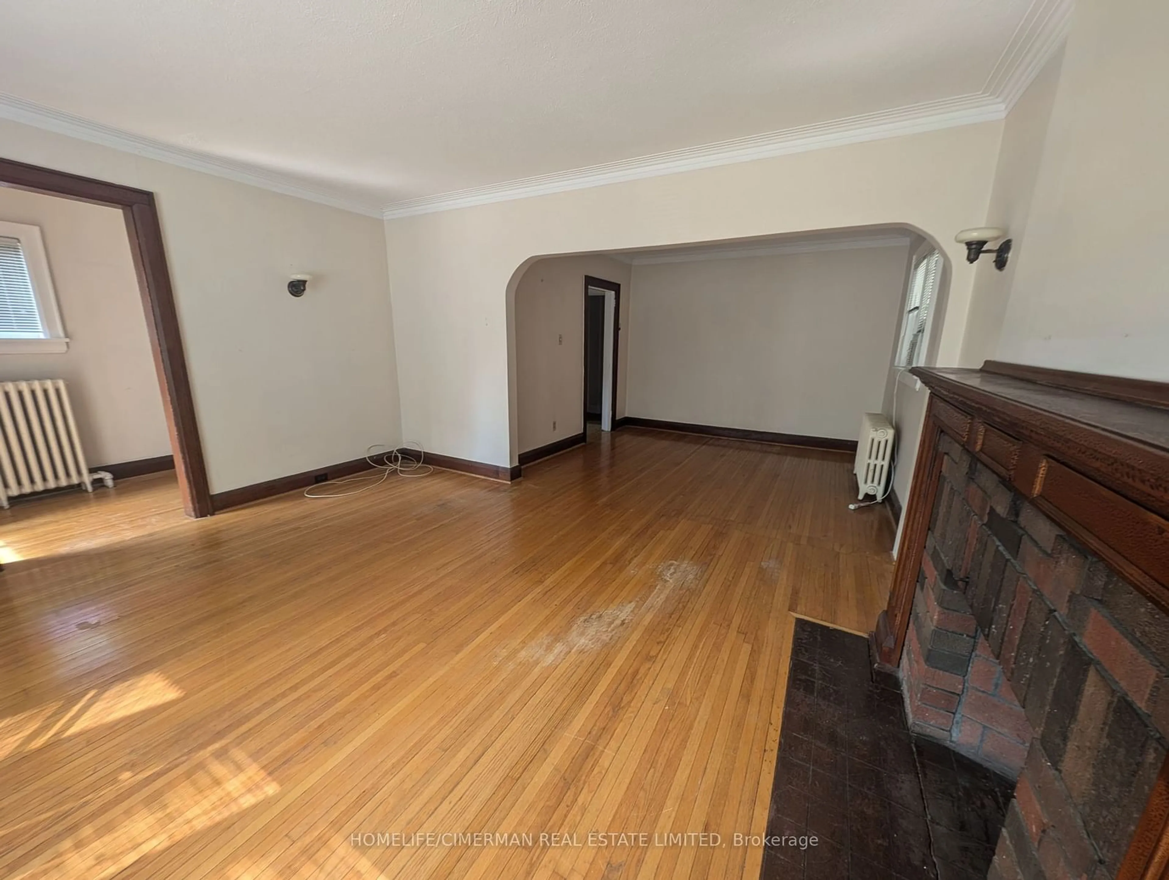 A pic of a room for 76 Burndale Ave, Toronto Ontario M2N 1S7