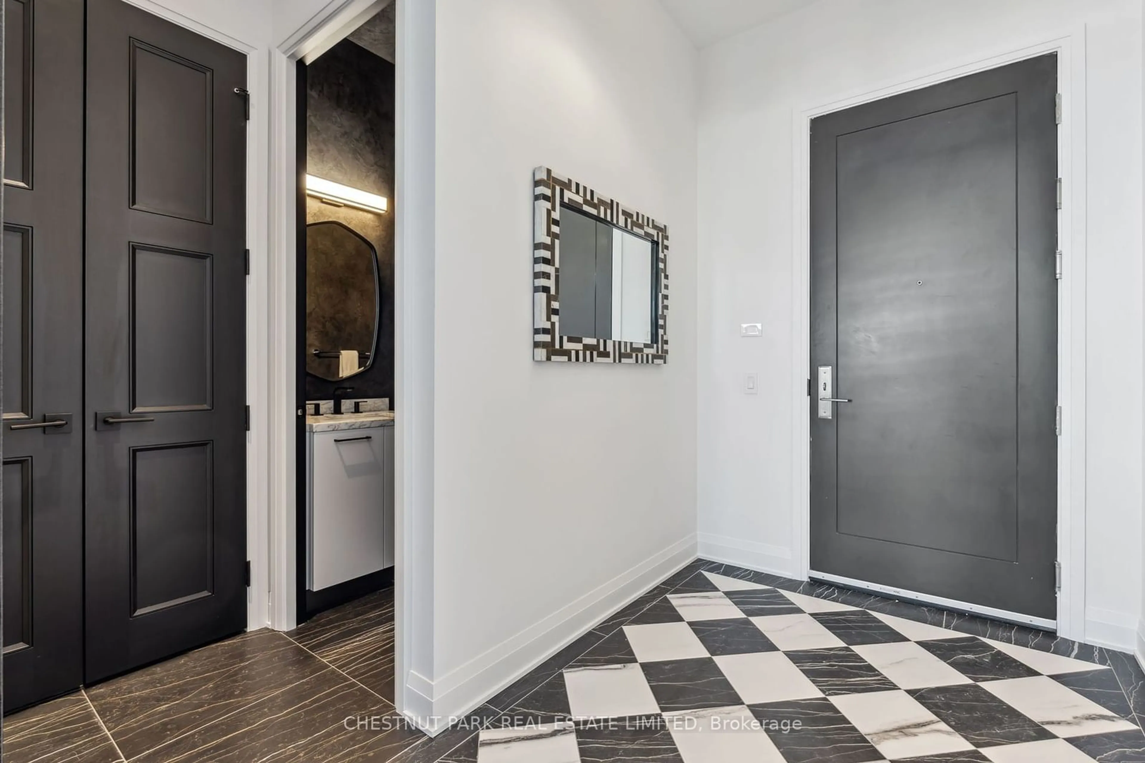 Indoor entryway for 33 Frederick Todd Way #UPH 01, Toronto Ontario M4G 0C9