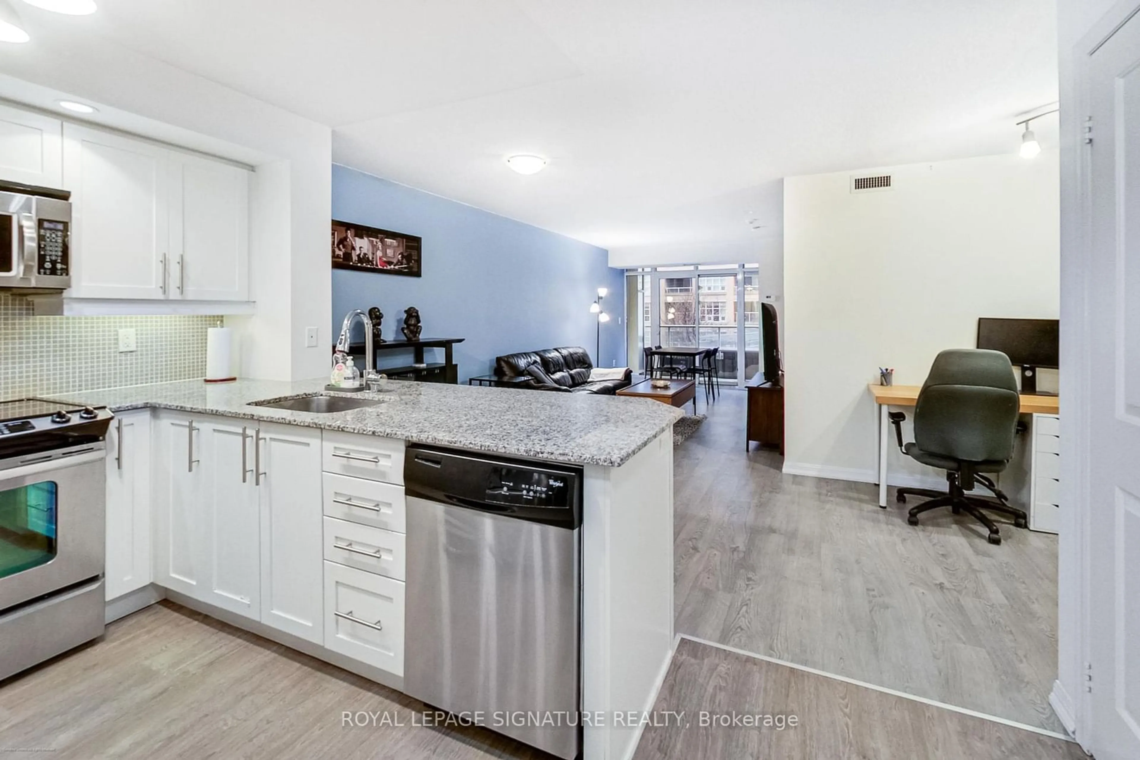 Open concept kitchen, unknown for 65 East Liberty St #408, Toronto Ontario M6K 3R2