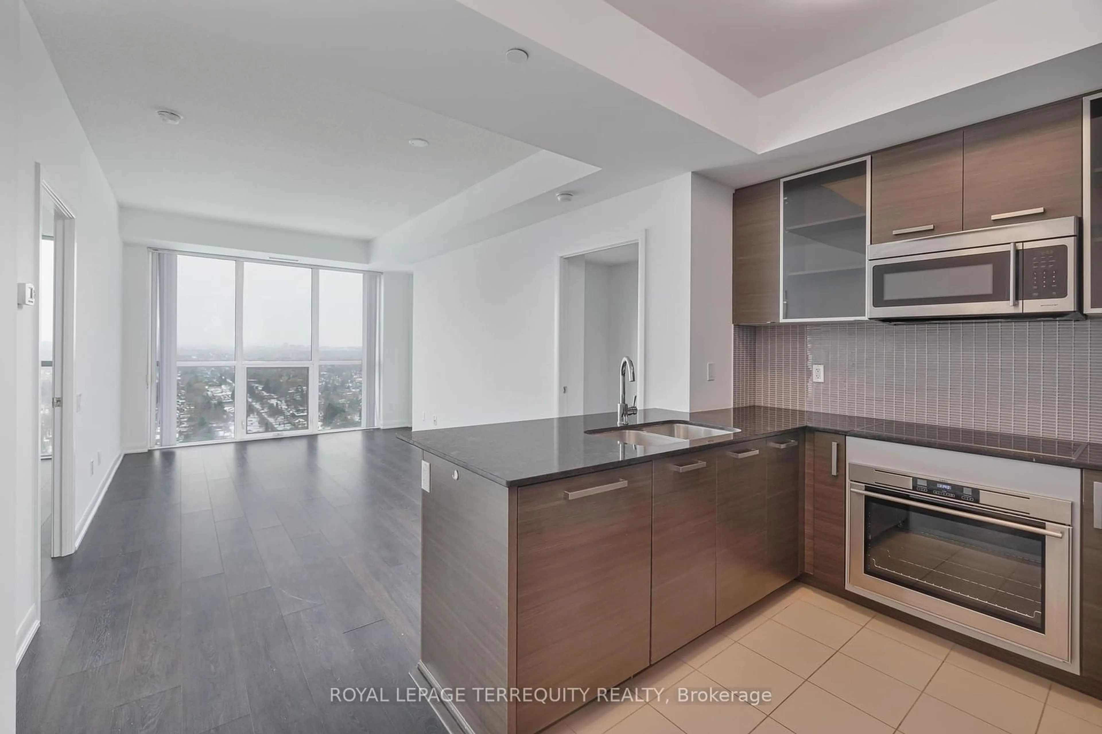 Open concept kitchen, unknown for 5162 Yonge St #3215, Toronto Ontario M2N 0E9