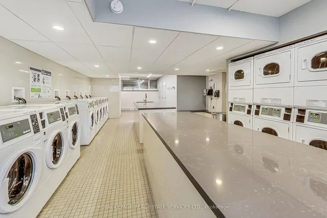 Additional property image - 30 Gloucester St Unit 1003