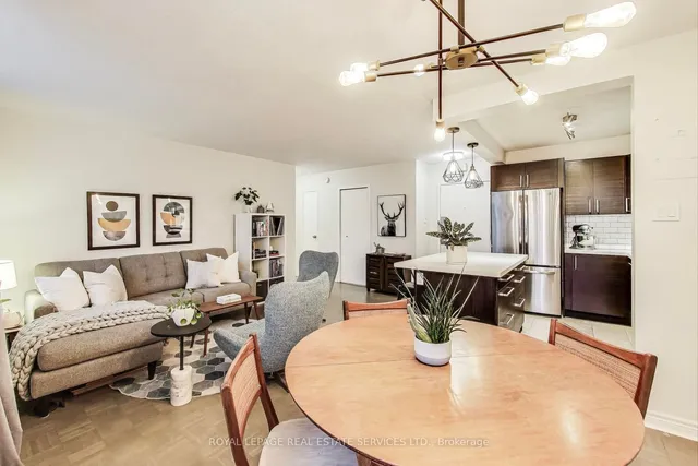 Additional property image - 30 Gloucester St Unit 1003