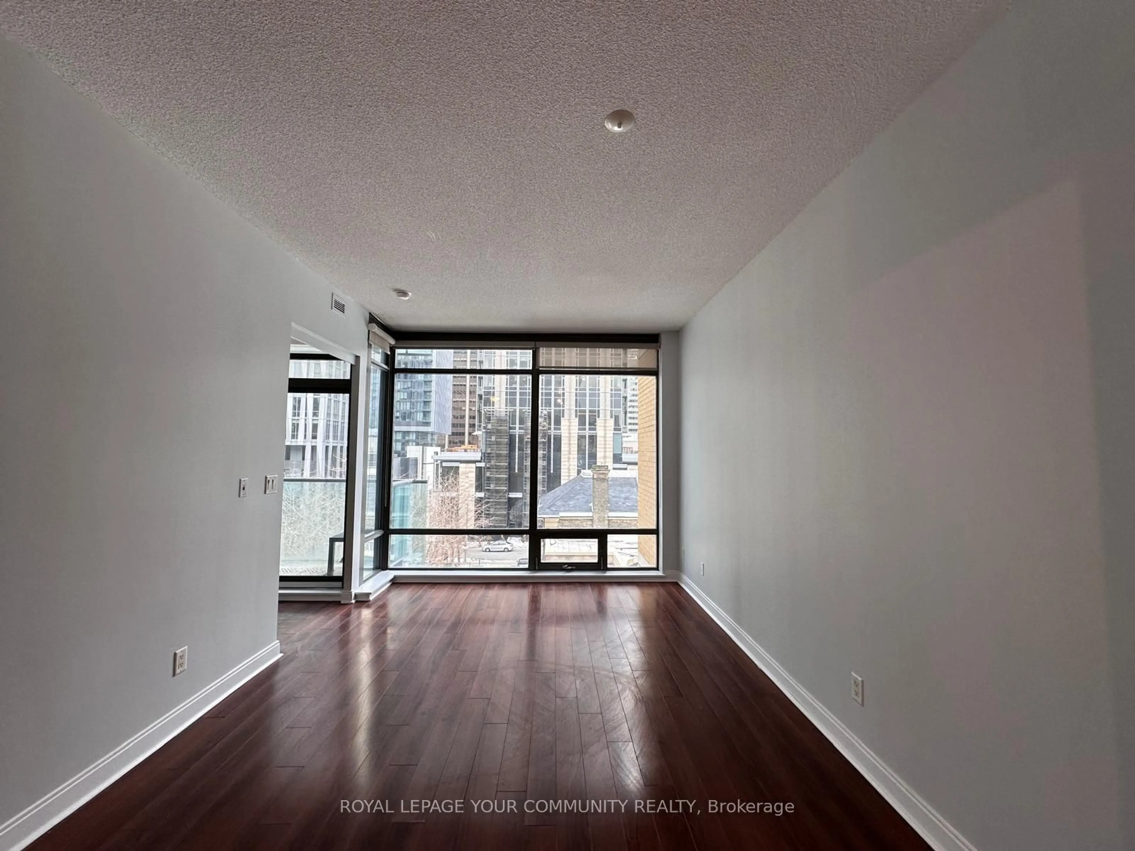 A pic of a room for 21 Scollard St #504, Toronto Ontario M5R 1G1