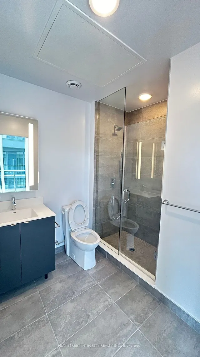 Additional property image - 500 DUPONT St Unit 503