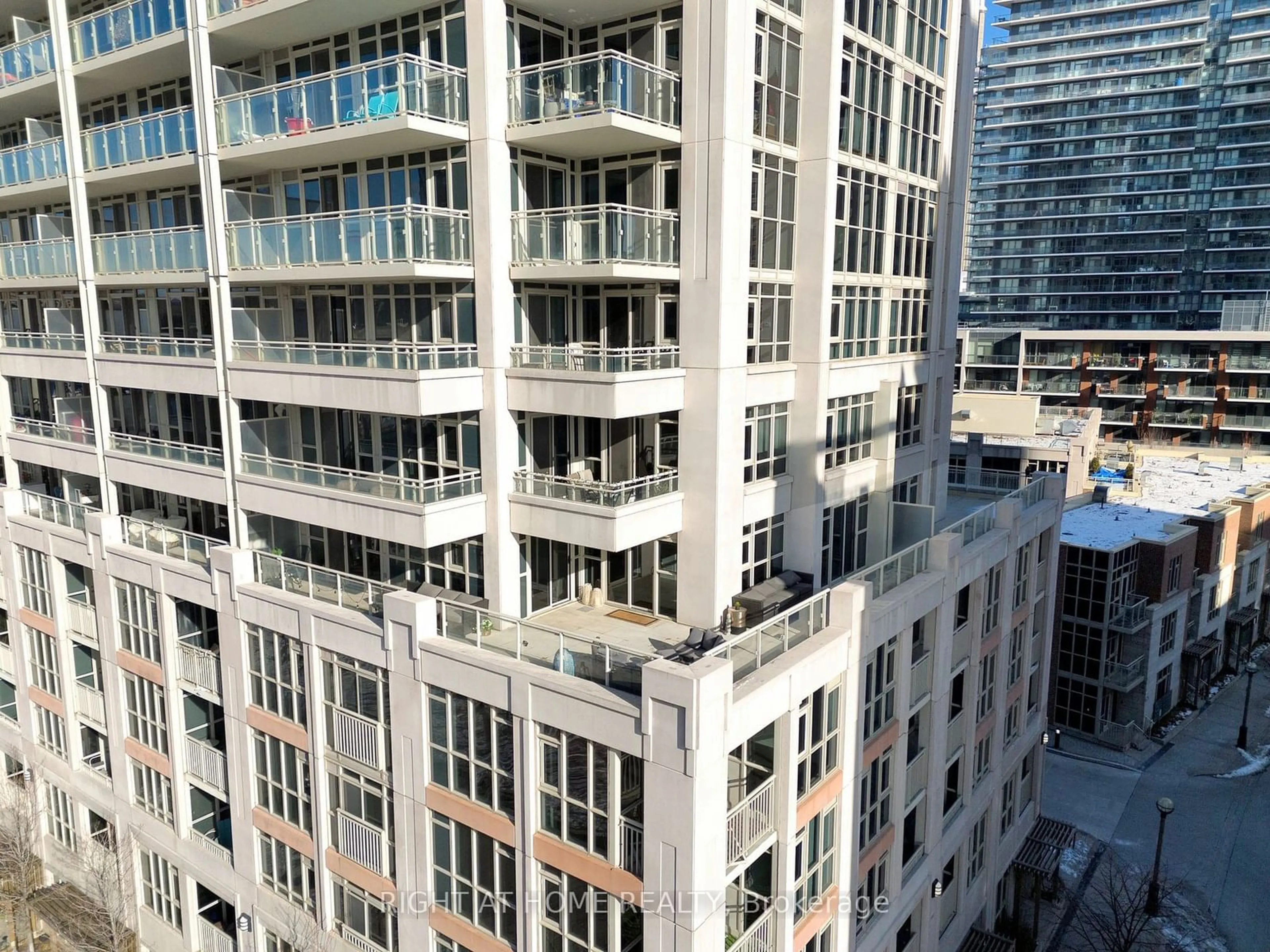 A pic from outside/outdoor area/front of a property/back of a property/a pic from drone, city buildings view from balcony for 35 Bastion St #809, Toronto Ontario M5V 0C2