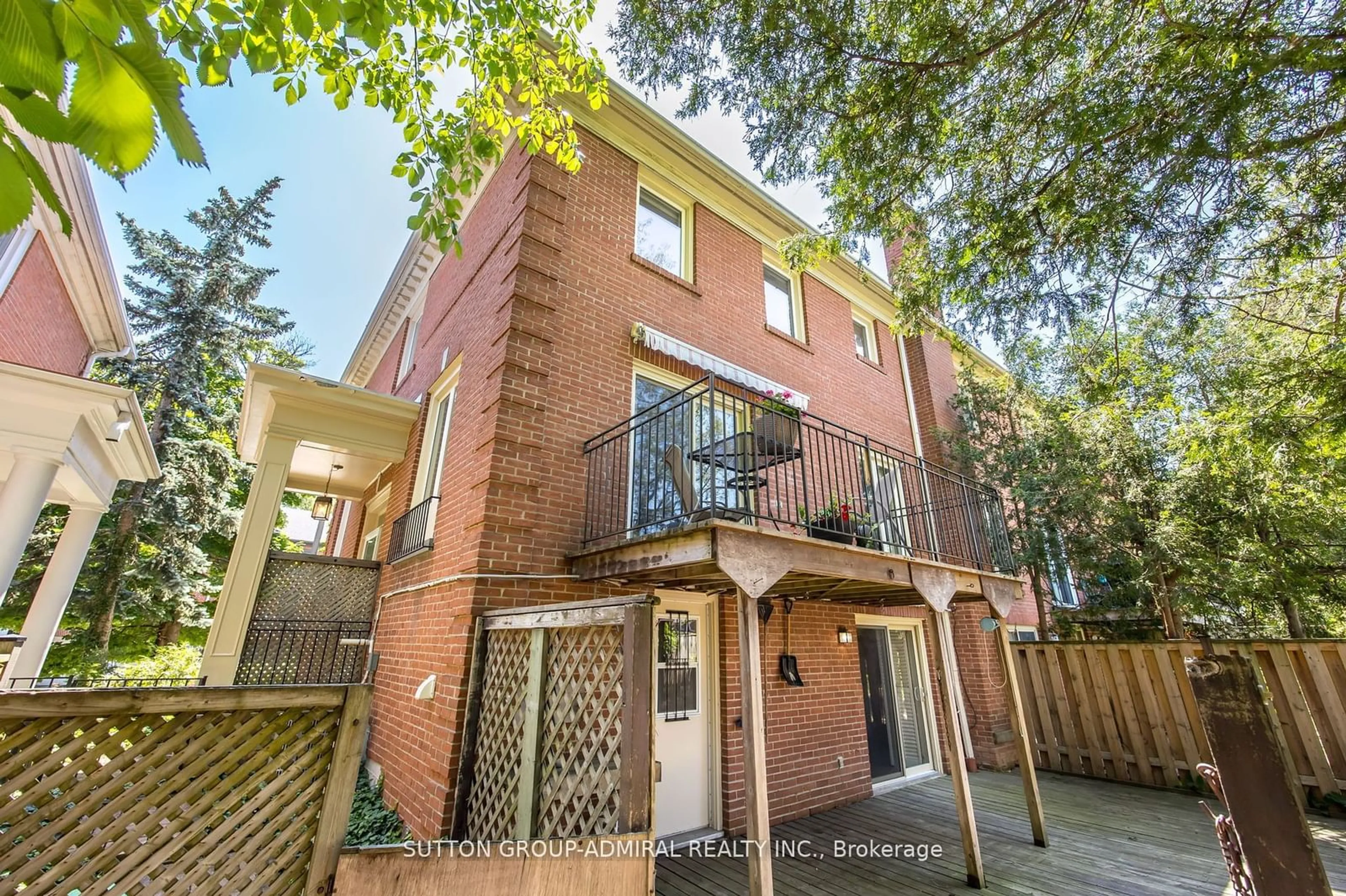 Home with brick exterior material, street for 14 Mallingham Crt, Toronto Ontario M2N 6G4