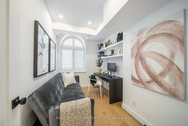 Additional property image - 32 Stadium Rd Unit 355