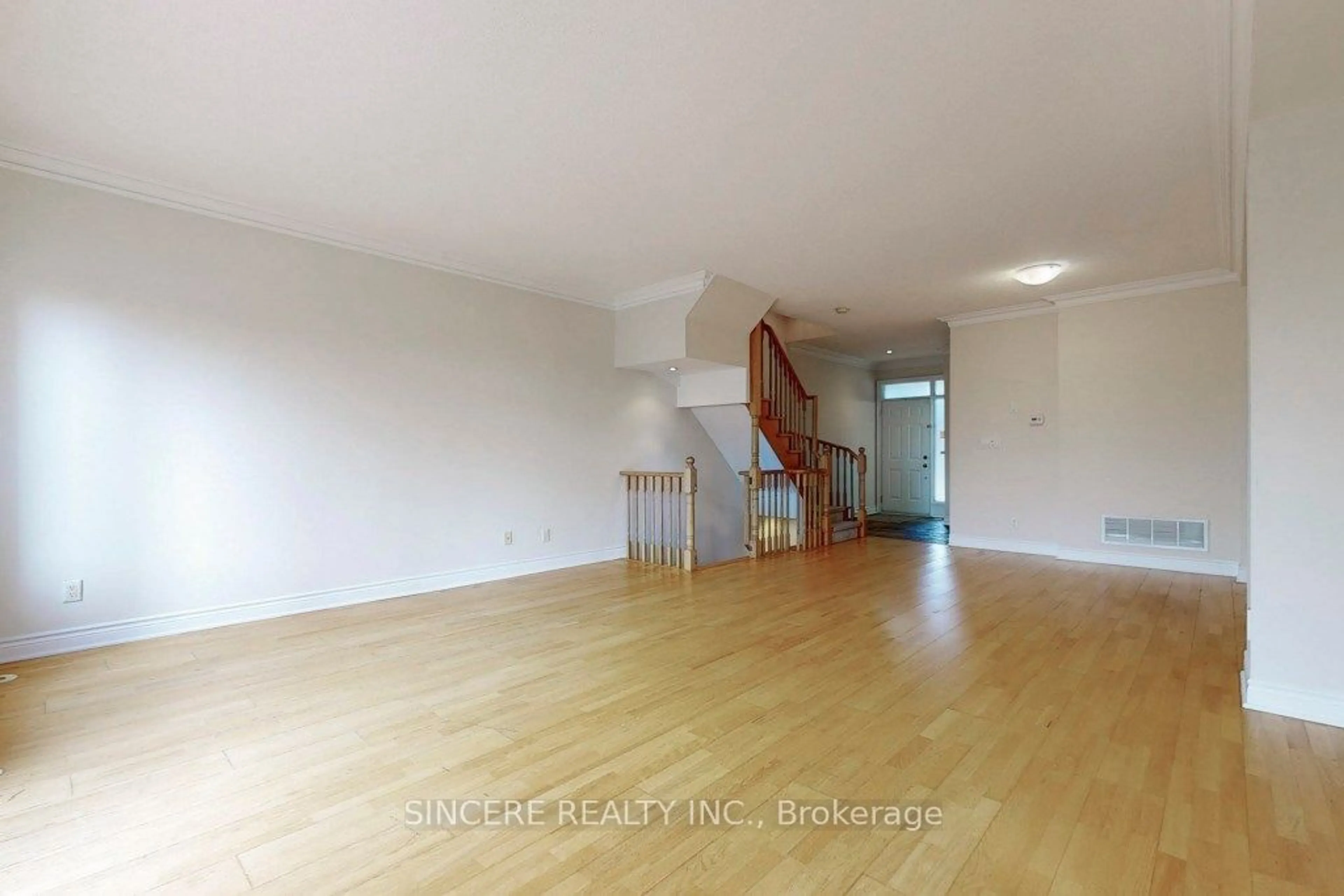 A pic of a room for 2 Clairtrell Rd #C, Toronto Ontario M2N 7H5