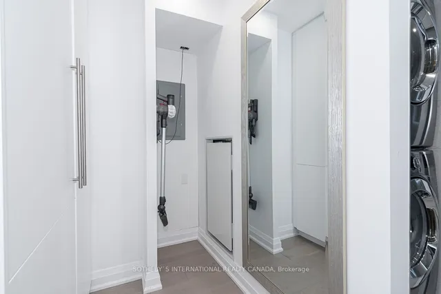 Additional property image - 438 King St Unit 1904