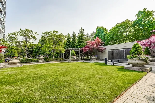 Additional property image - 30 Harrison Garden Blvd Unit 1009