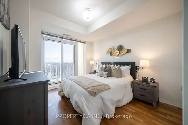Additional property image - 628 Fleet St Unit 833
