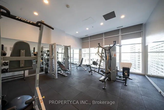 Additional property image - 628 Fleet St Unit 833
