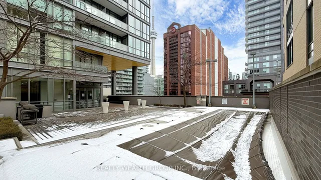 Additional property image - 8 Charlotte St Unit 2709