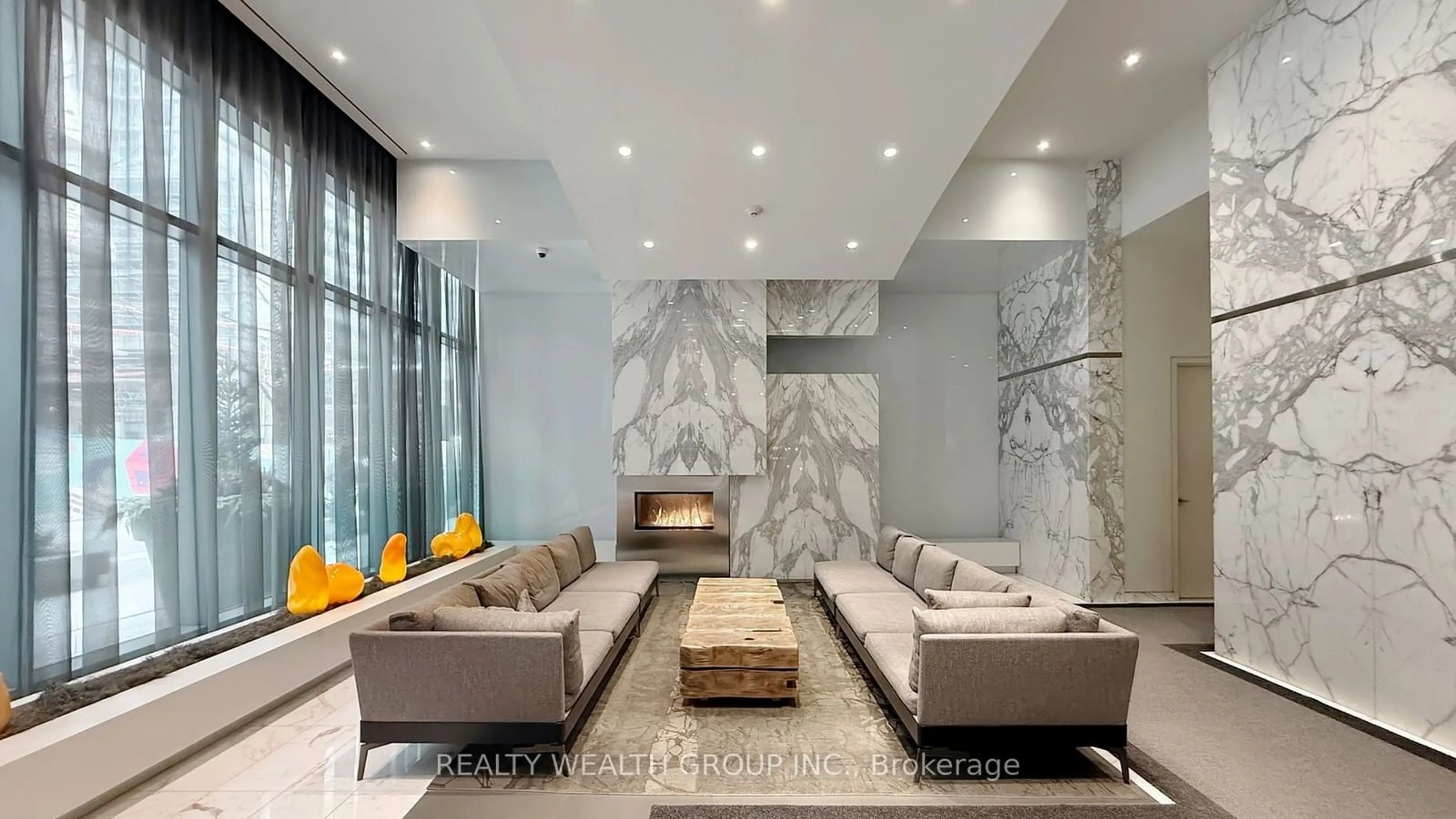 Lobby for 8 Charlotte St #2709, Toronto Ontario M5V 0K4