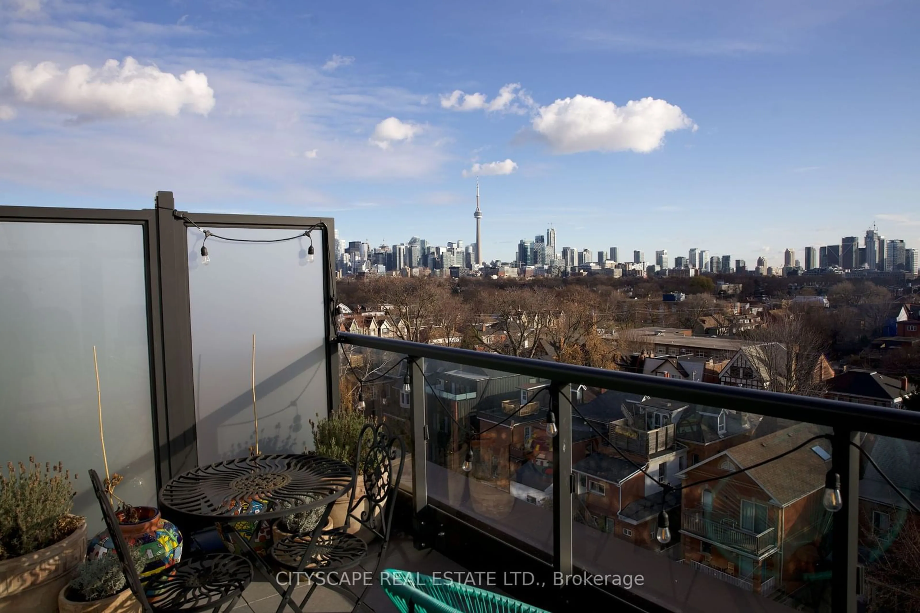 Balcony in the apartment, city buildings view from balcony for 899 College St #618, Toronto Ontario M6H 1A1