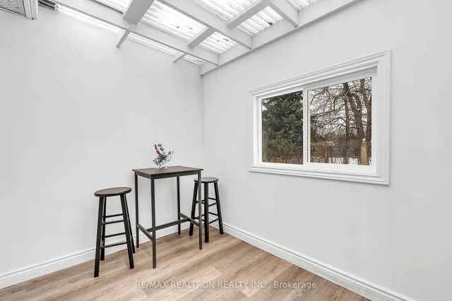 Additional property image - 51 Bowerbank Dr