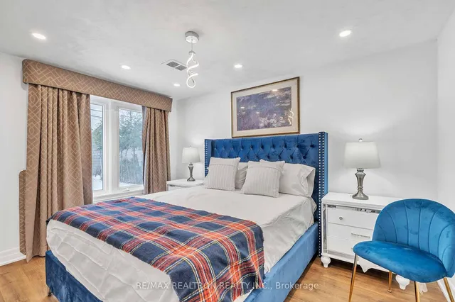 Additional property image - 51 Bowerbank Dr