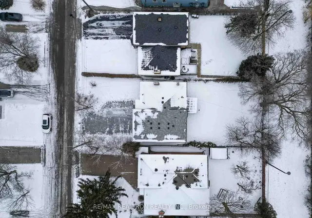 Additional property image - 51 Bowerbank Dr