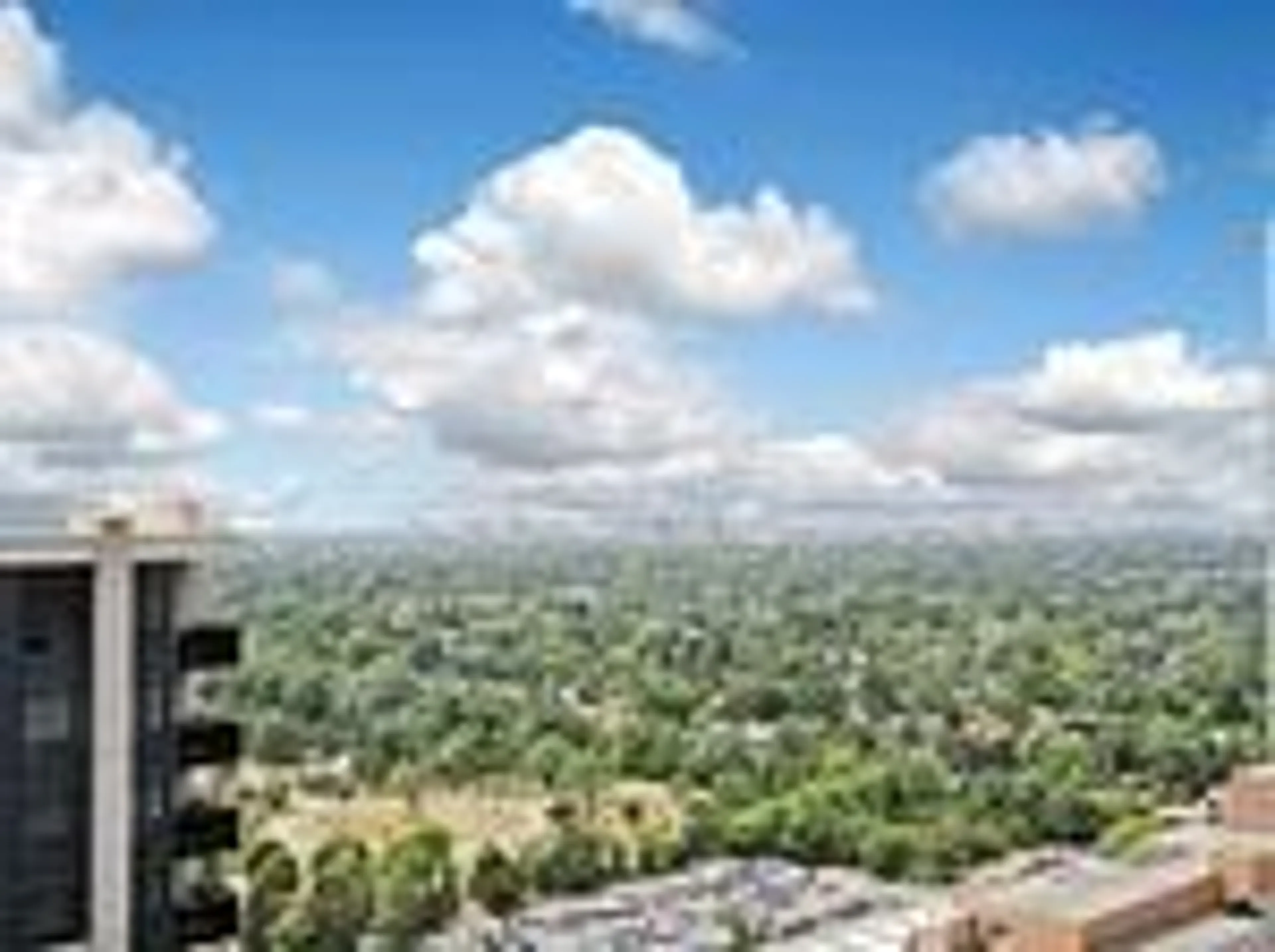 Blurry image for 4978 Yonge St #3305, Toronto Ontario M2N 5N7