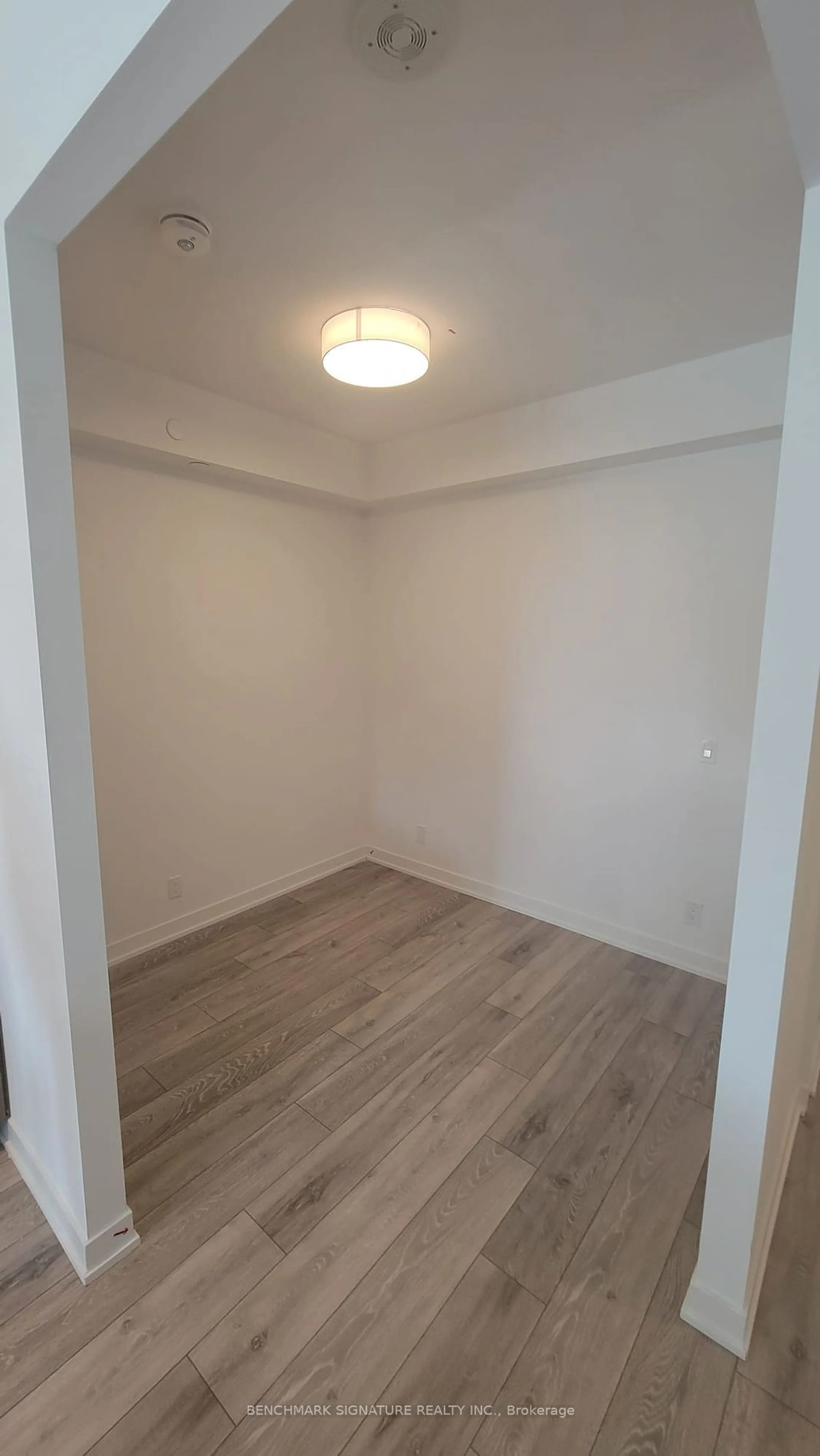 A pic of a room for 15 Holmes Ave #1312, Toronto Ontario M2N 0L4