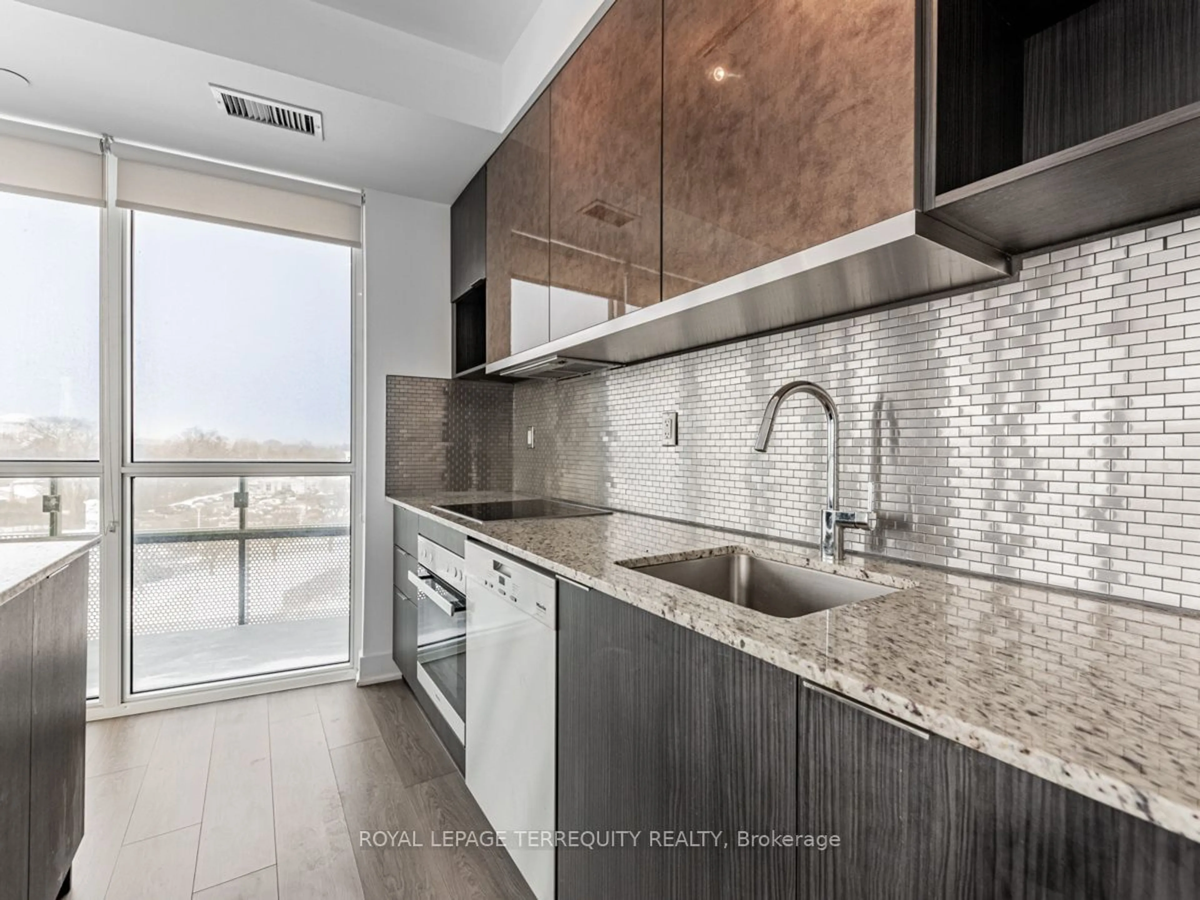 Contemporary kitchen, unknown for 99 The Donway #523, Toronto Ontario M3C 0N8