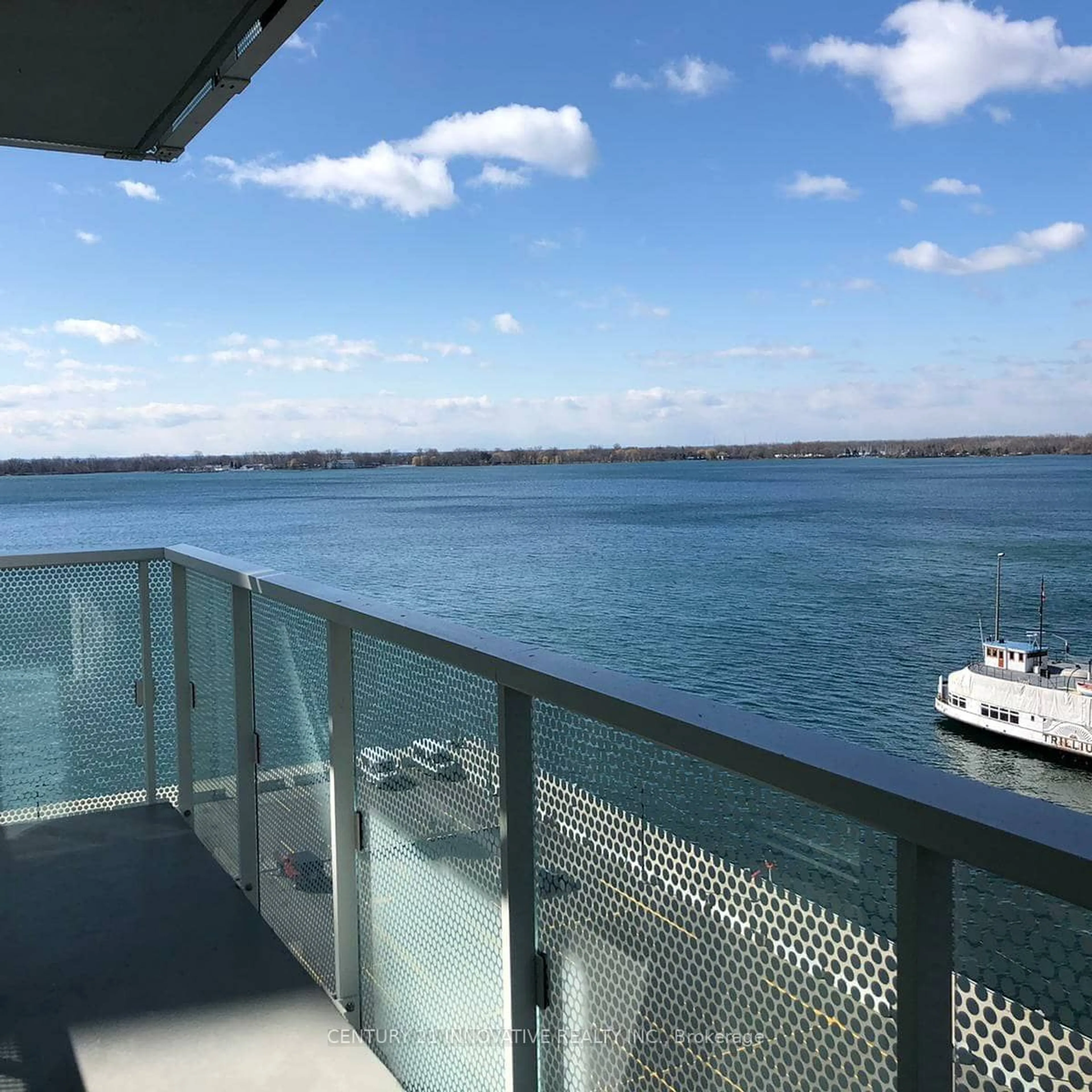 Balcony in the apartment, water/lake/river/ocean view for 15 Queens Quay #911, Toronto Ontario M5E 0A4