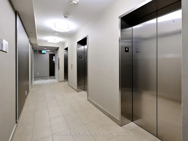 Additional property image - 8 Tippett Rd Unit 1001