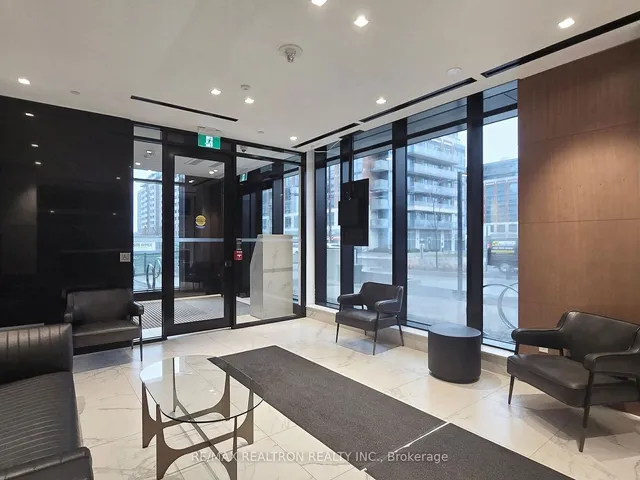 Additional property image - 8 Tippett Rd Unit 1001