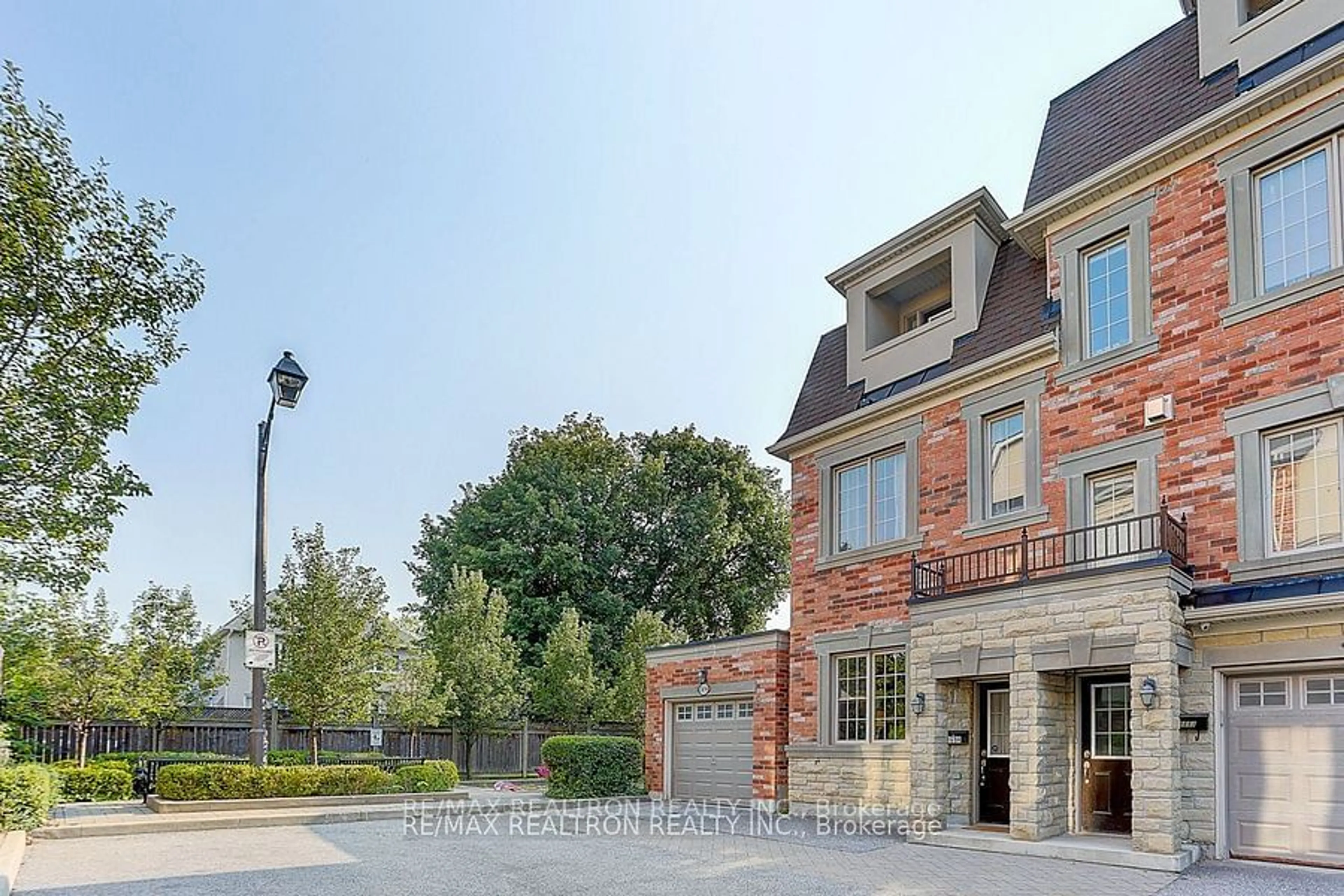 Home with brick exterior material, street for 169 Finch Ave #H, Toronto Ontario M2N 4R8