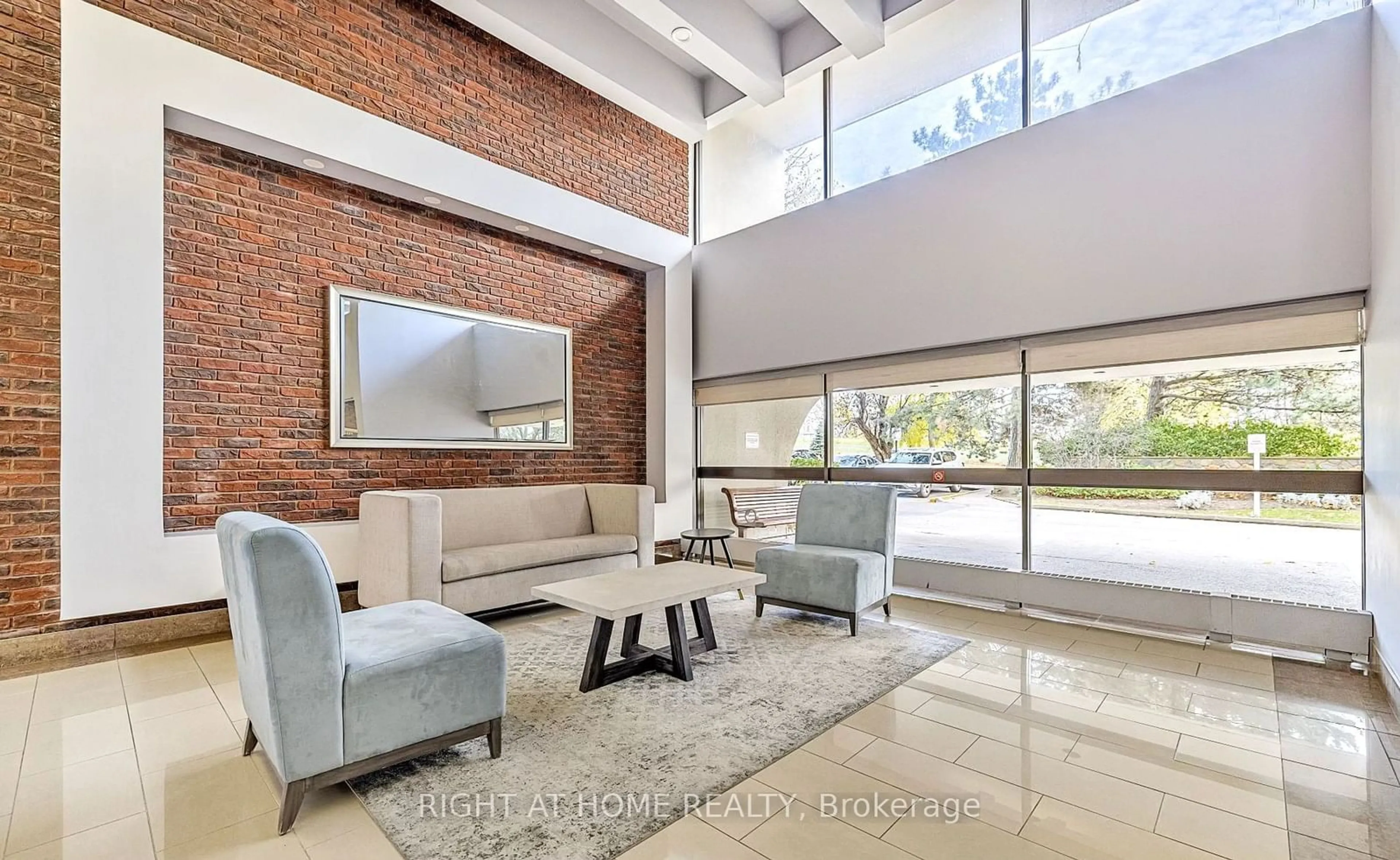 Lobby for 260 Seneca Hill Dr #1504, Toronto Ontario M2J 4S6