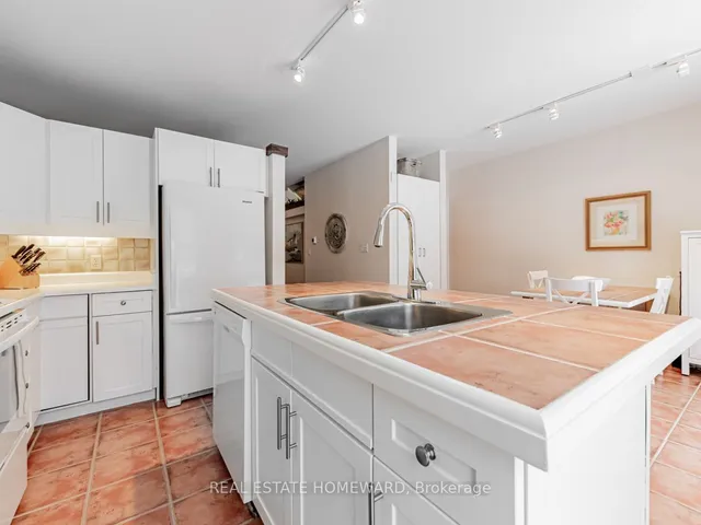 Additional property image - 499 St Clements Ave