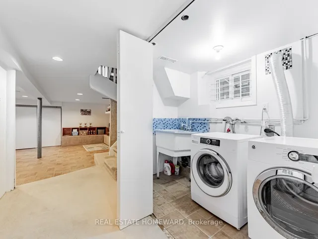 Additional property image - 499 St Clements Ave