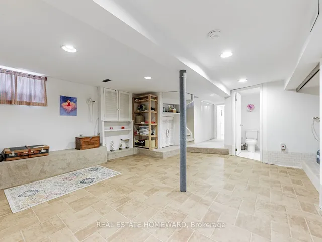 Additional property image - 499 St Clements Ave