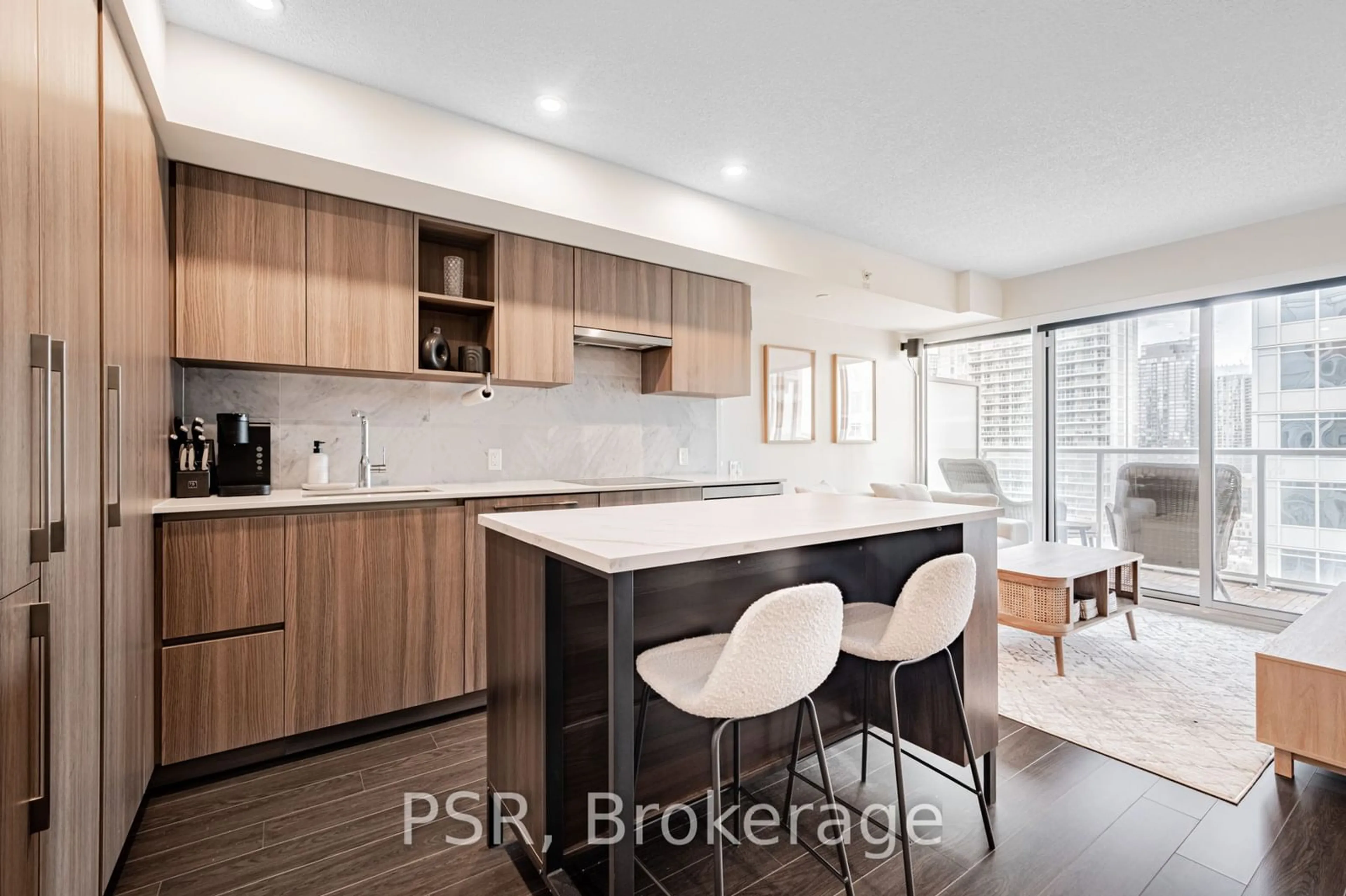 Open concept kitchen, unknown for 19 Bathurst St #2310, Toronto Ontario M5V 0N2