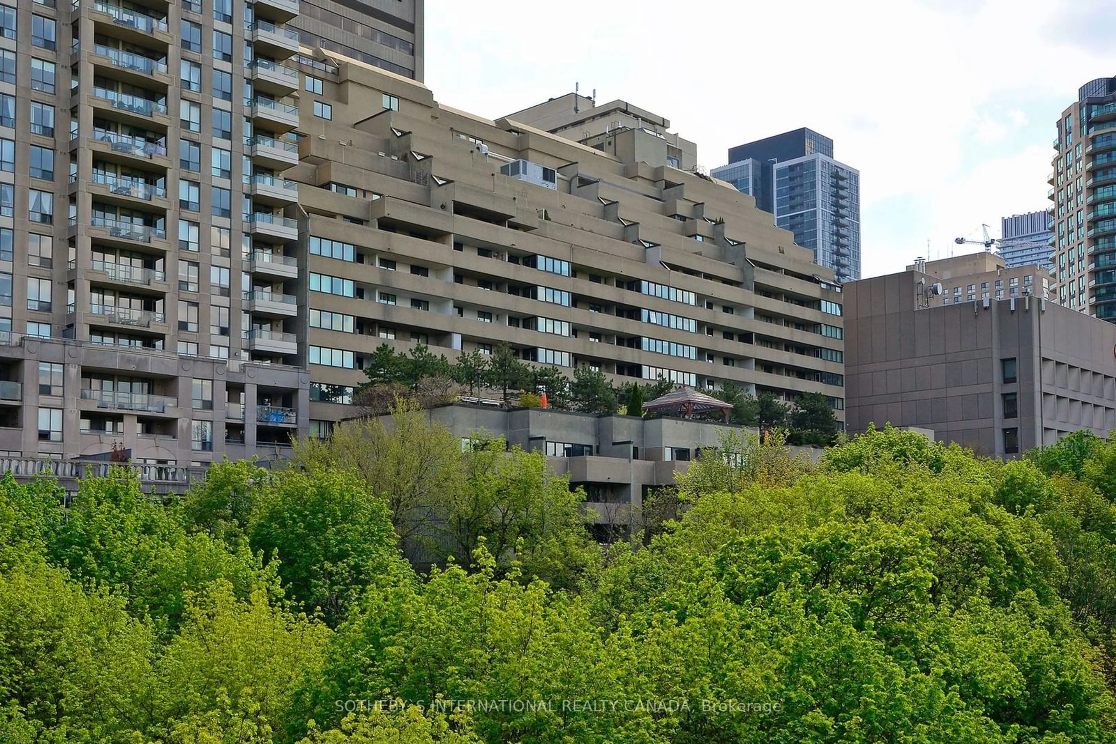 Patio, city buildings view from balcony for 360 Bloor St #505, Toronto Ontario M4W 3M3