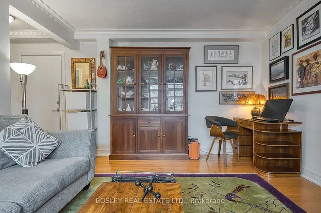 Additional property image - 717 Eglinton Ave Unit 505