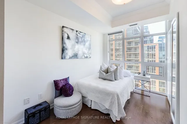 Additional property image - 75 East Liberty St Unit 1616