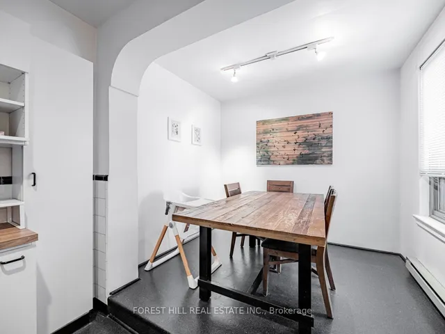 Additional property image - 1840 Bathurst St Unit 305