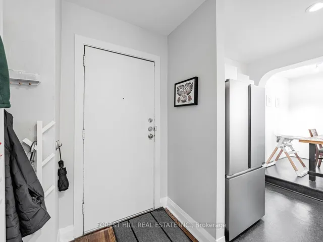 Additional property image - 1840 Bathurst St Unit 305