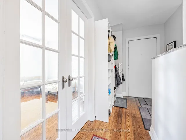 Additional property image - 1840 Bathurst St Unit 305