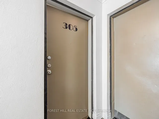 Additional property image - 1840 Bathurst St Unit 305