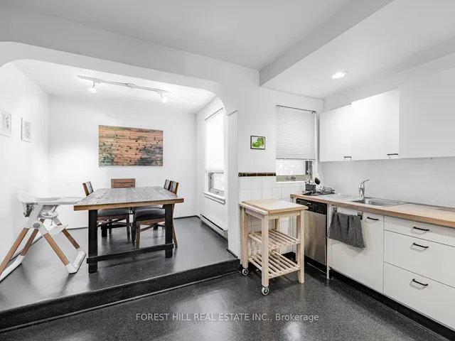 Additional property image - 1840 Bathurst St Unit 305